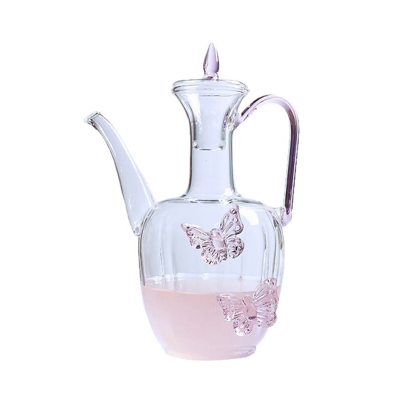 Ang kalidad ng borosilicate glass cup ay mas mahusay kaysa sa ordinaryong salamin na tasa