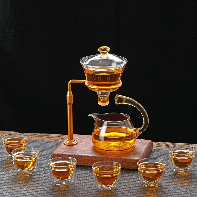 Mga Tamad na Tao Magnetic Attraction Tea Set